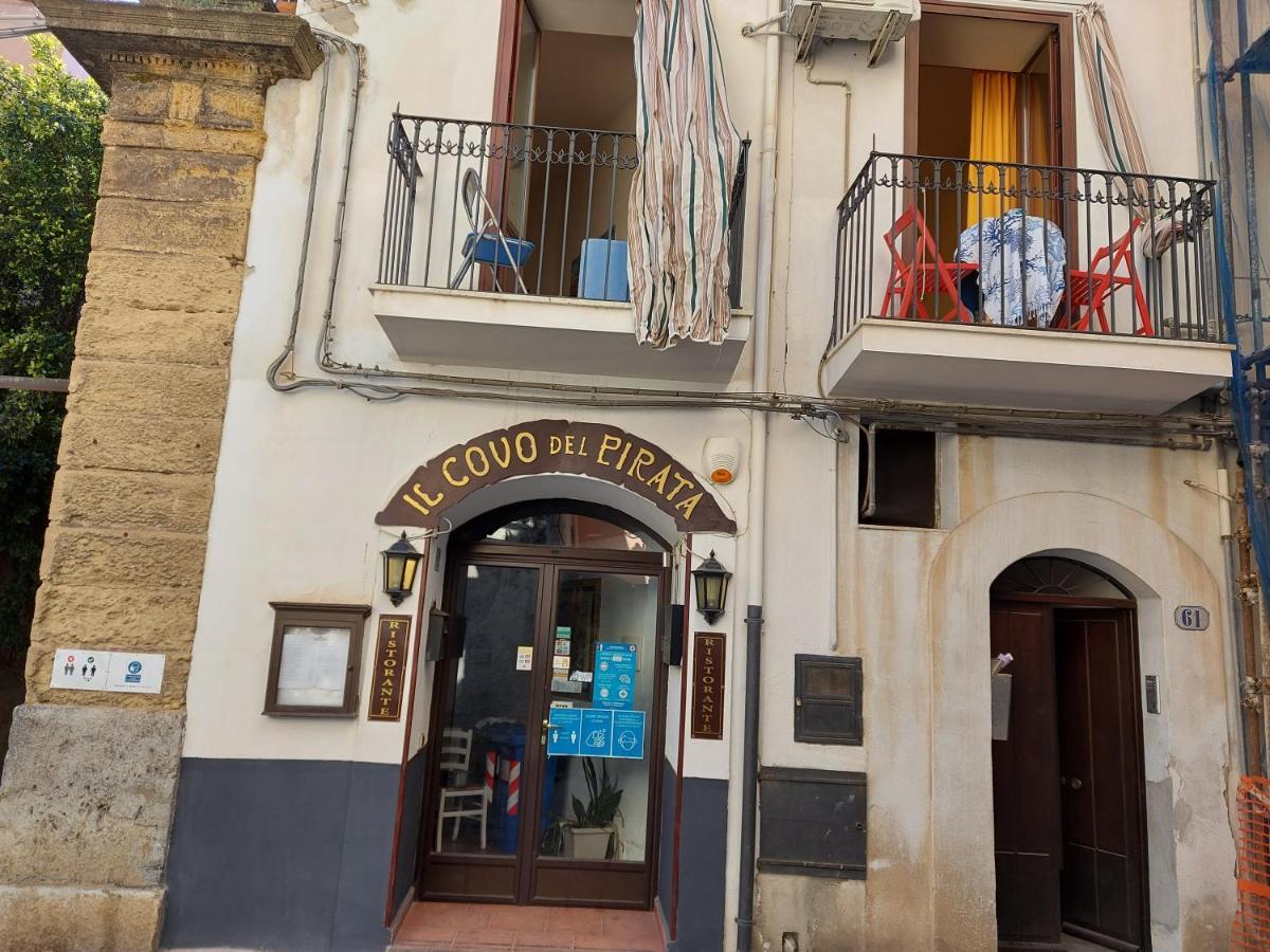Casa Vittorio Lejlighed Cefalù Eksteriør billede
